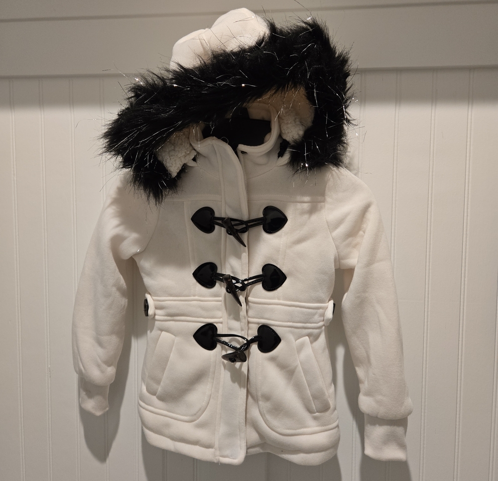 MeJane Girls Size 4 White Sherpa Lined Hooded Toggle Coat Faux Fur Trim
